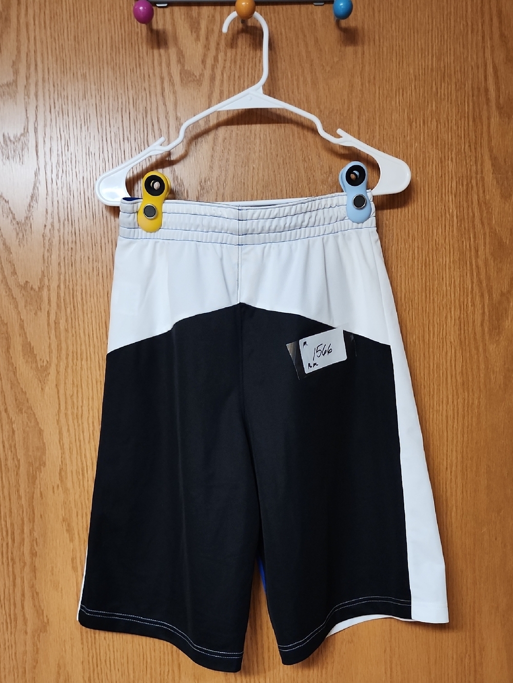 Jordan Black and White Basketball Shorts mens m  number 1566